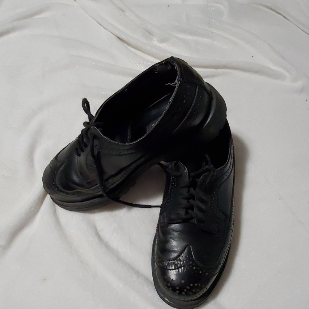 Men's shoes
